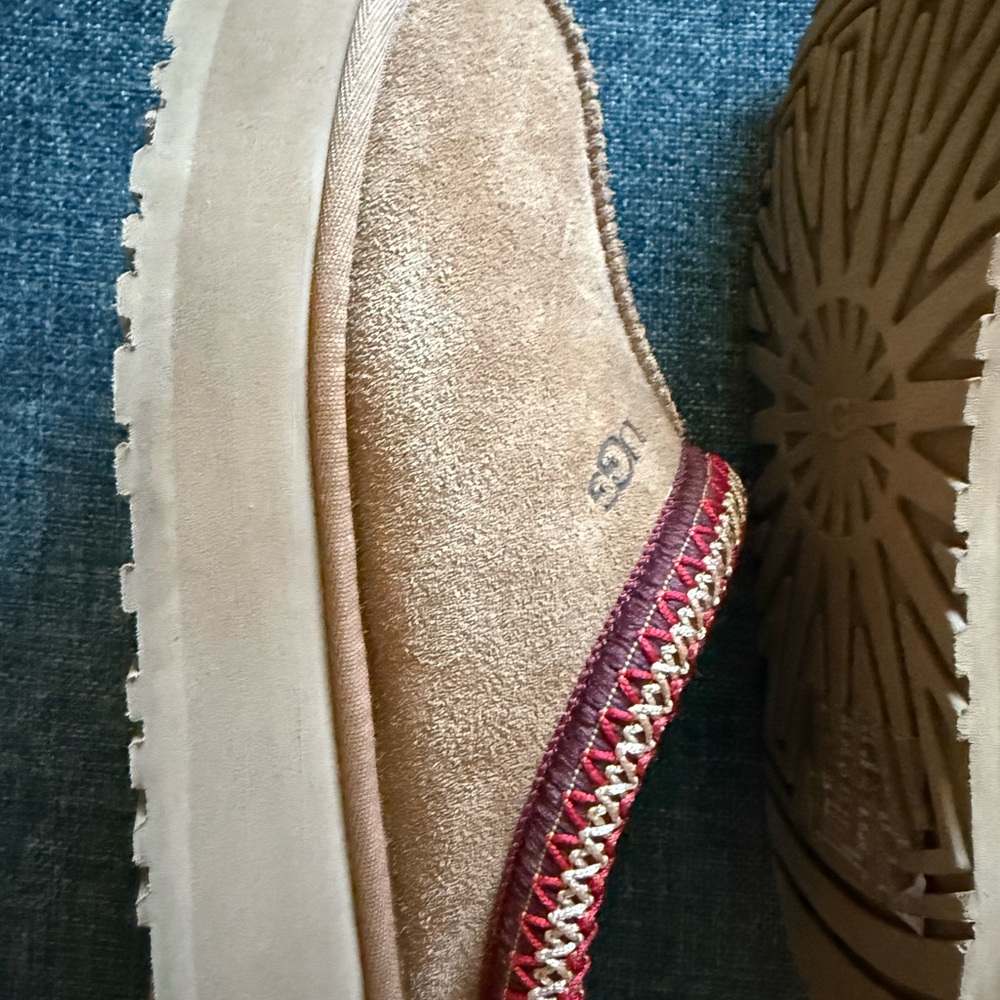 UGG Tan Suede Slippers with Red and Gold Accents - Picture 9 of 11